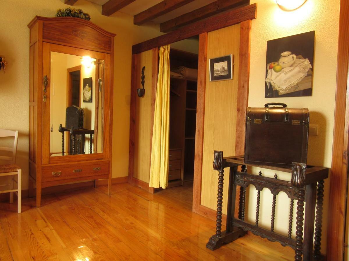 Altikarra I Guest House Undiano ภายนอก รูปภาพ